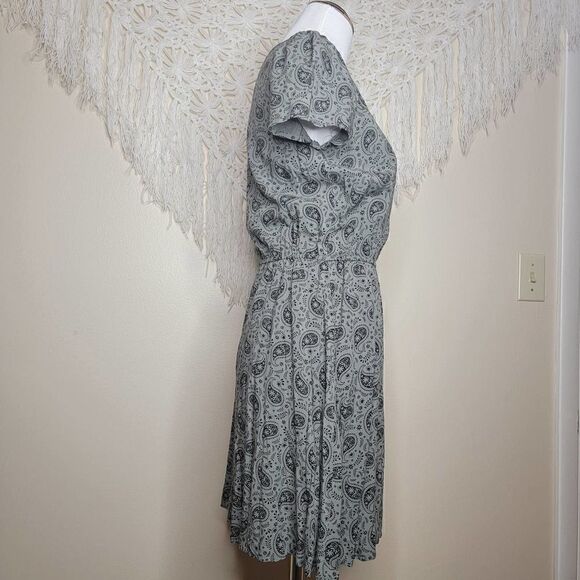 Cotton On Short Sleeve Paisley Print Casual Dress Green Black Size Small - Picture 13 of 16